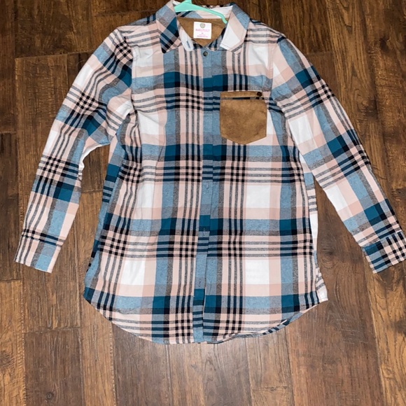 Tops - NWOT Marleylilly size medium loose fit